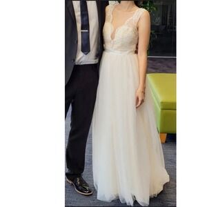 Lulu's Ivory Lace Bodice Tulle Wedding Dress